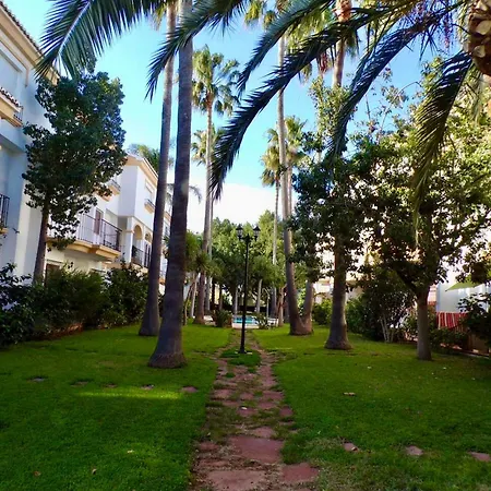 Charming In With Shared Pool 45m² Apartment *