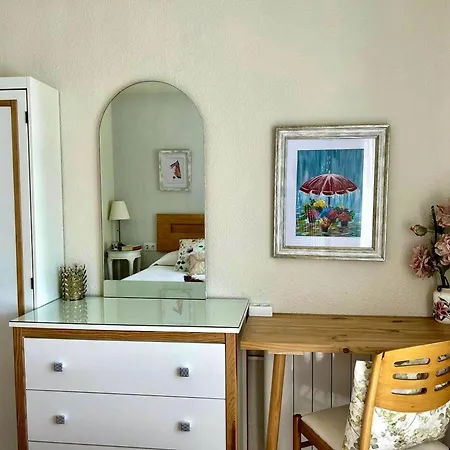 Charming In With Shared Pool 45m² Apartment *